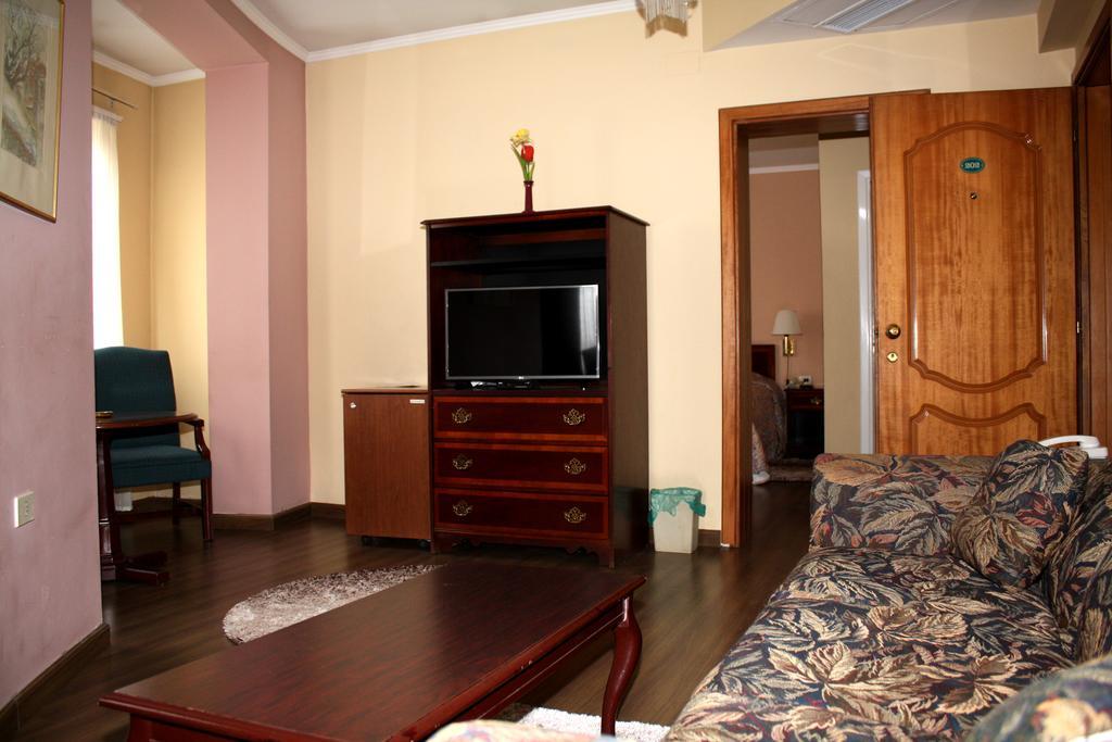 Hotel Regency Korce Ngoại thất bức ảnh