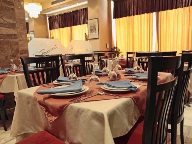 Hotel Regency Korce Ngoại thất bức ảnh