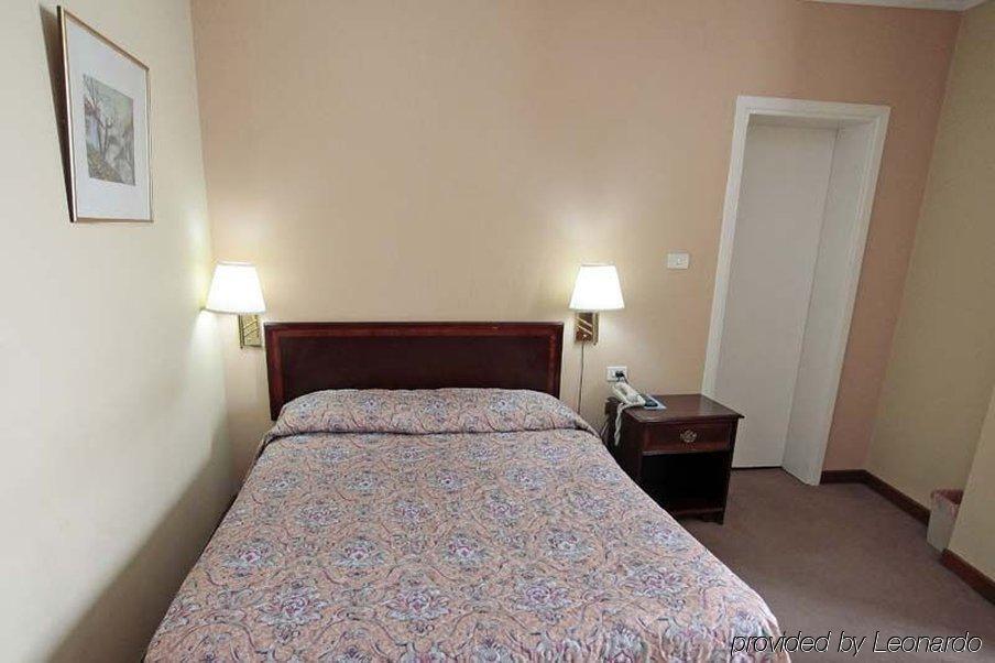 Hotel Regency Korce Ngoại thất bức ảnh
